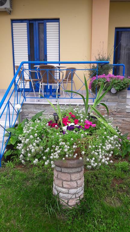 Appartement Leader à Mytikas  Extérieur photo