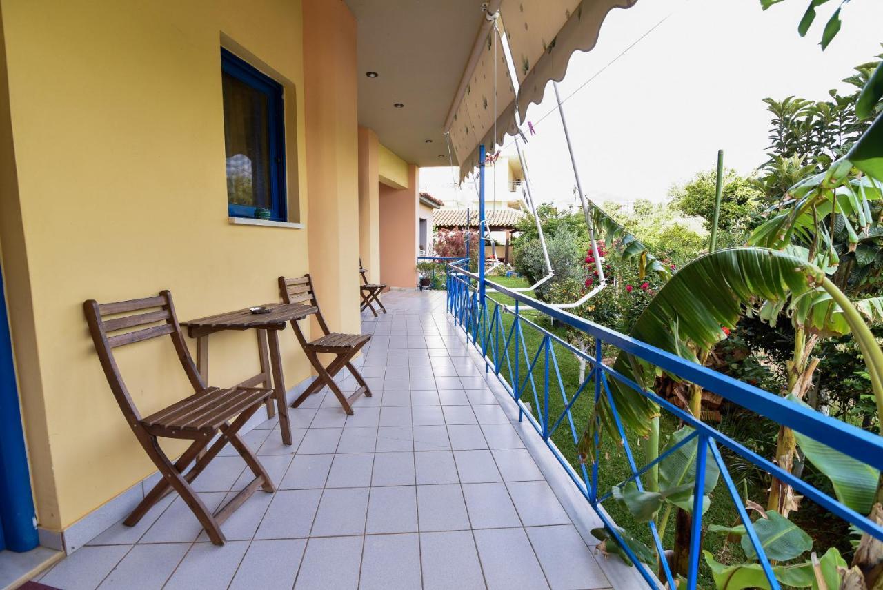 Appartement Leader à Mytikas  Extérieur photo