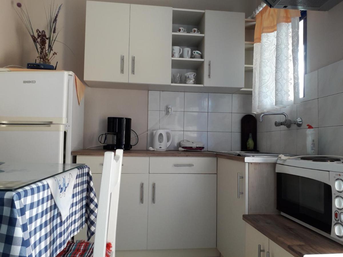 Appartement Leader à Mytikas  Extérieur photo